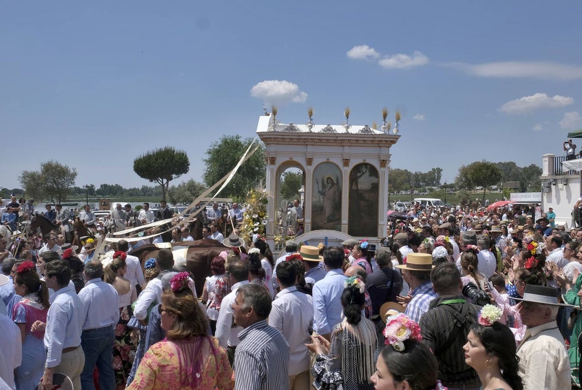 Emoción desbordada en la presentación de las hermandades del Rocío 2018