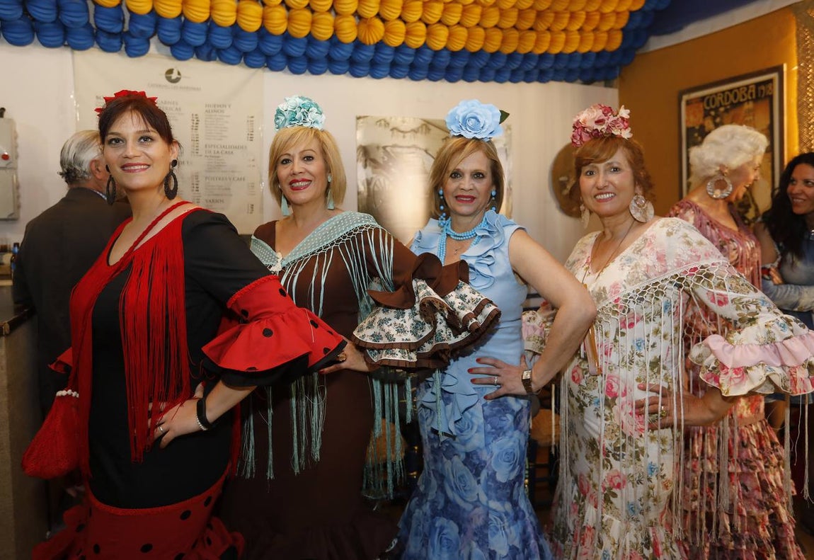 En imágenes, el ambiente en las casetas de la Feria de Córdoba 2018