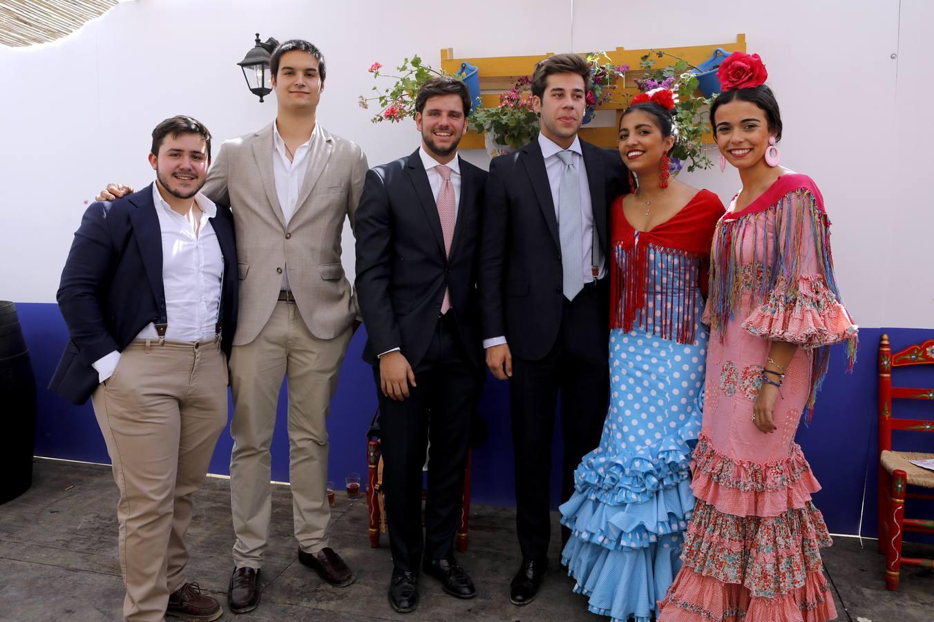 El ambiente de las casetas de la Feria de Córdoba de 2018, en imágenes