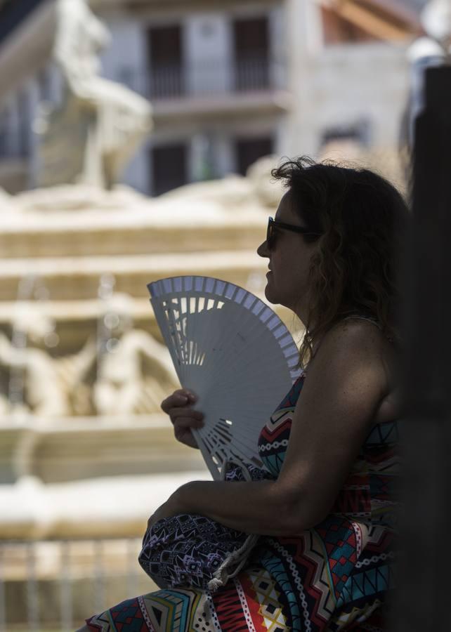 La calor llega a Sevilla