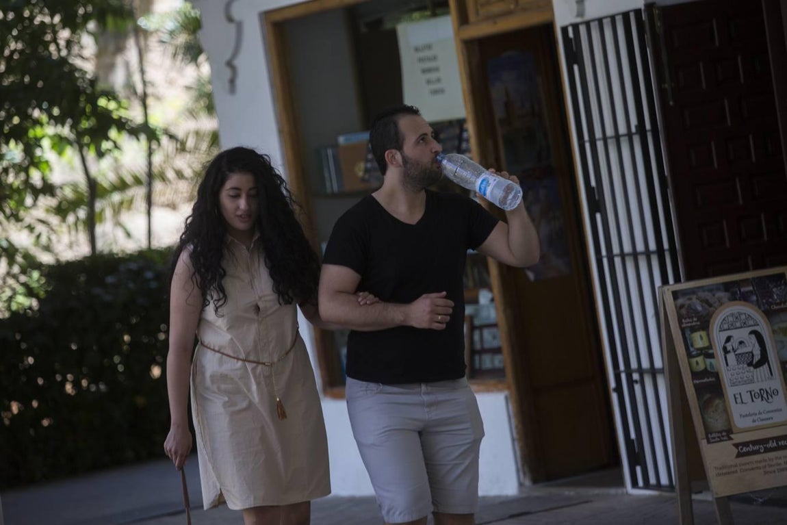 La calor llega a Sevilla
