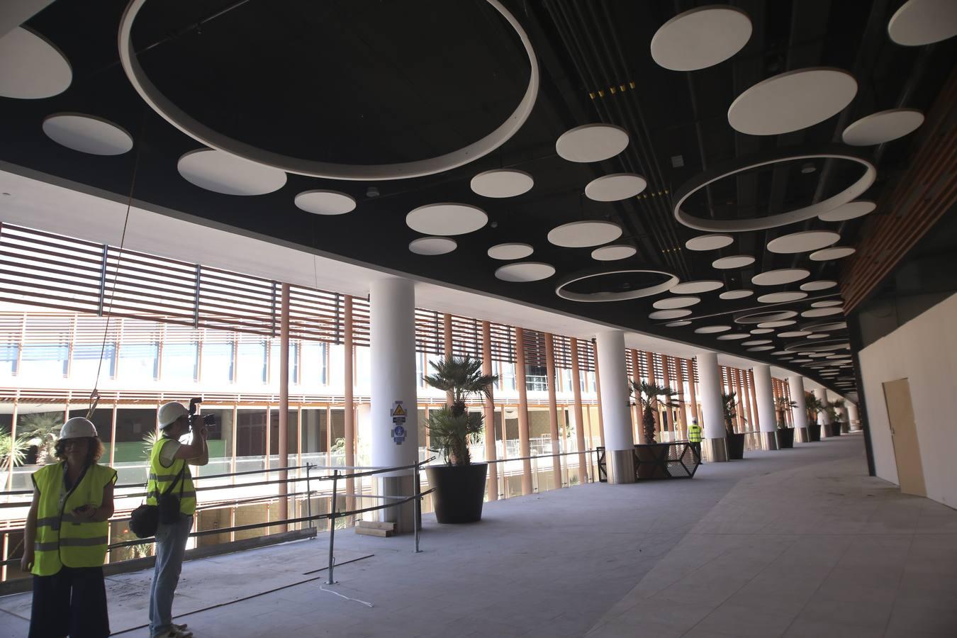 El centro comercial de Torre Sevilla inicia la cuenta atrás
