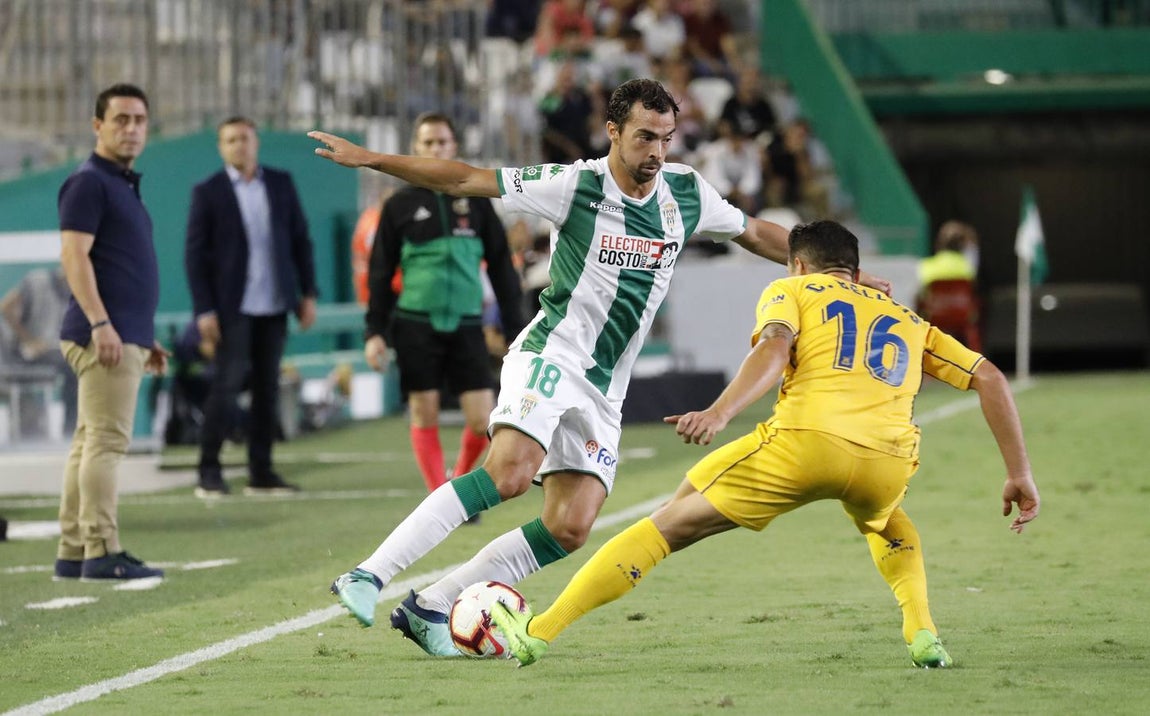 Las mejores jugadas del Córdoba-Alcorcón, en imágenes