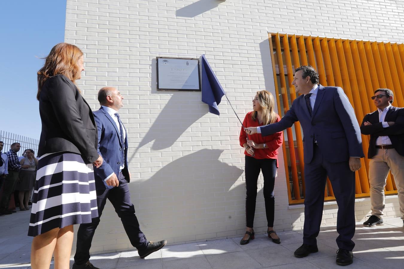 En imágenes, la «vuelta al cole» en la capital hispalense