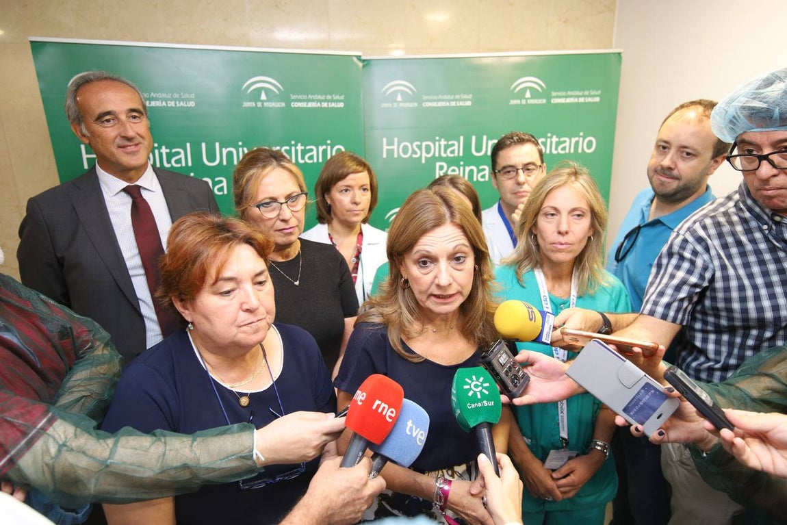 El nuevo robot Da Vinci para intervenciones quirúrgicas, en imágenes