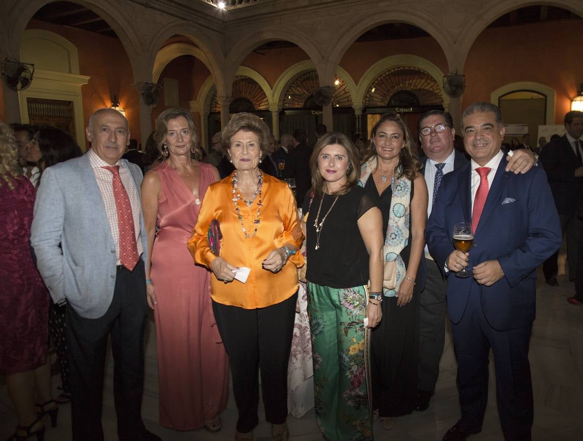 Antonio Pedro González, María Victoria Abad, María Luisa Esquitino, Luján Gallardo, Marisol Ruiz, Emilio Rodríguez y Carlos Peña