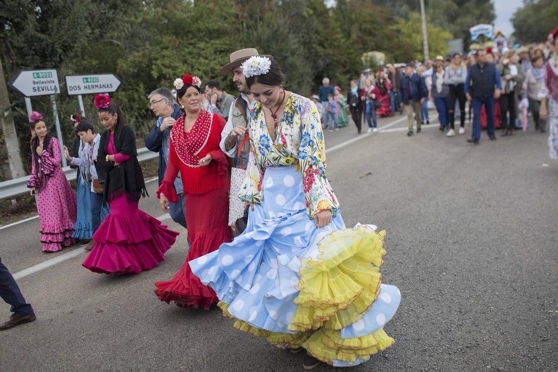 Multitudinaria celebración en Dos Hermanas de la Virgen de Valme