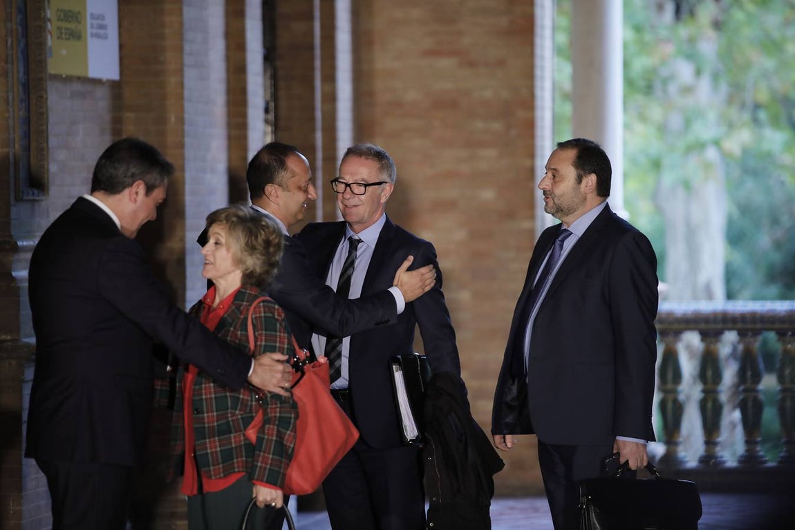 En imágenes, la reunión del Consejo de Ministros en Sevilla