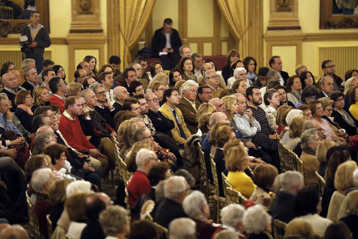 En imágenes, Inocencio Arias abre el ciclo de ABC «El templo de Córdoba»