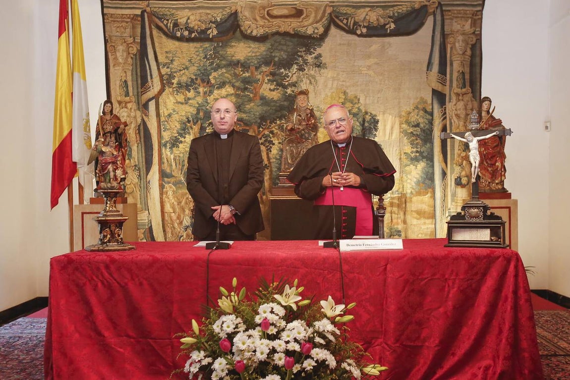 El nombramiento de Francisco Jesús Orozco como obispo de Guadix-Baza, en imágenes