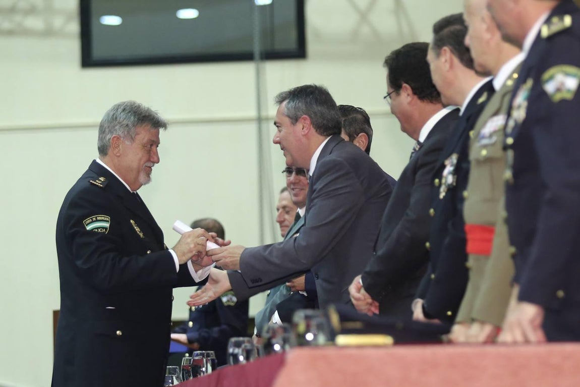 La Policía Local de Sevilla celebra el día de San Clemente