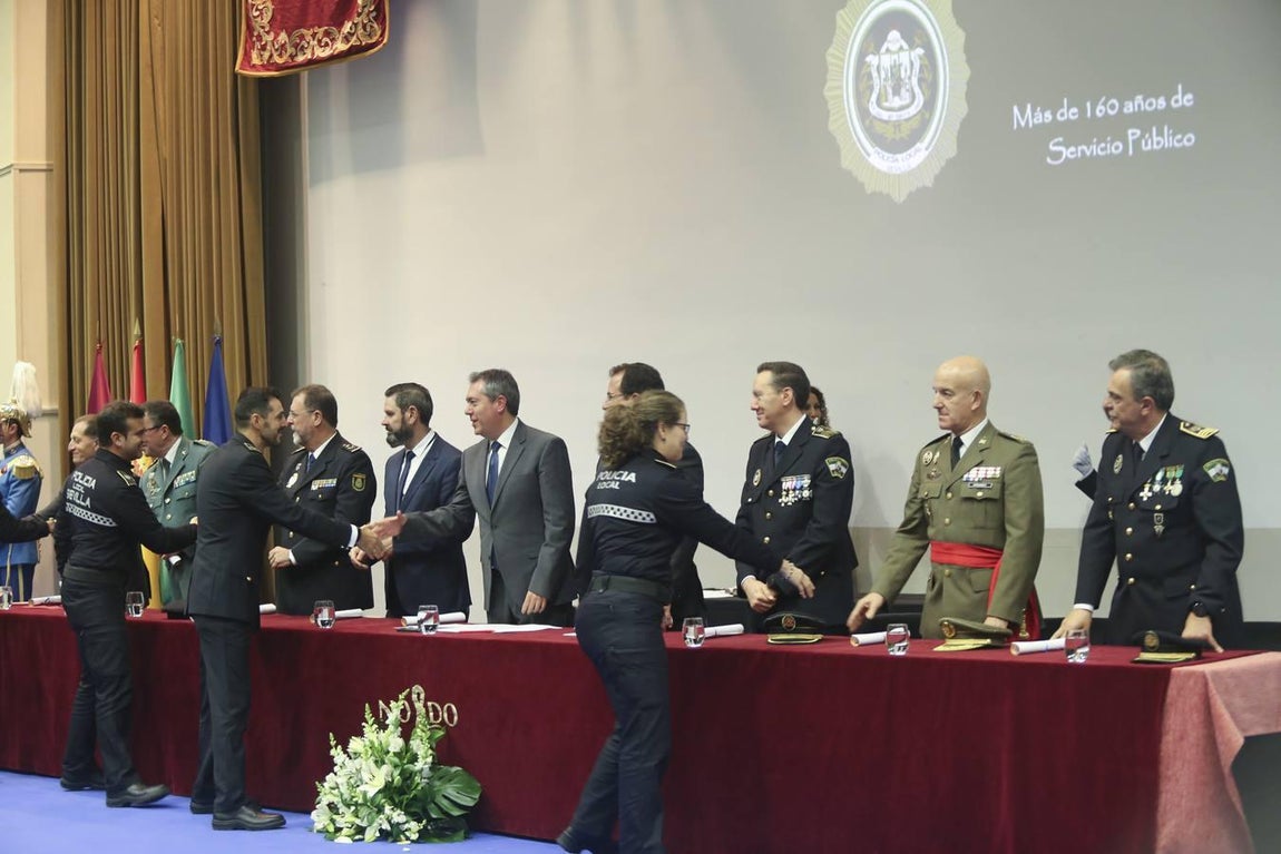 La Policía Local de Sevilla celebra el día de San Clemente