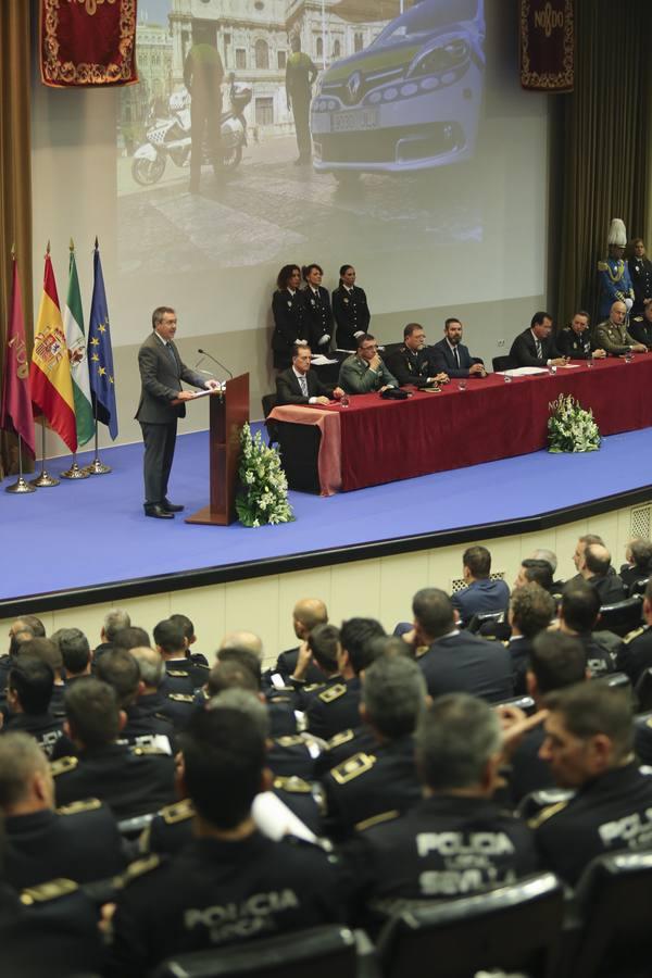 La Policía Local de Sevilla celebra el día de San Clemente