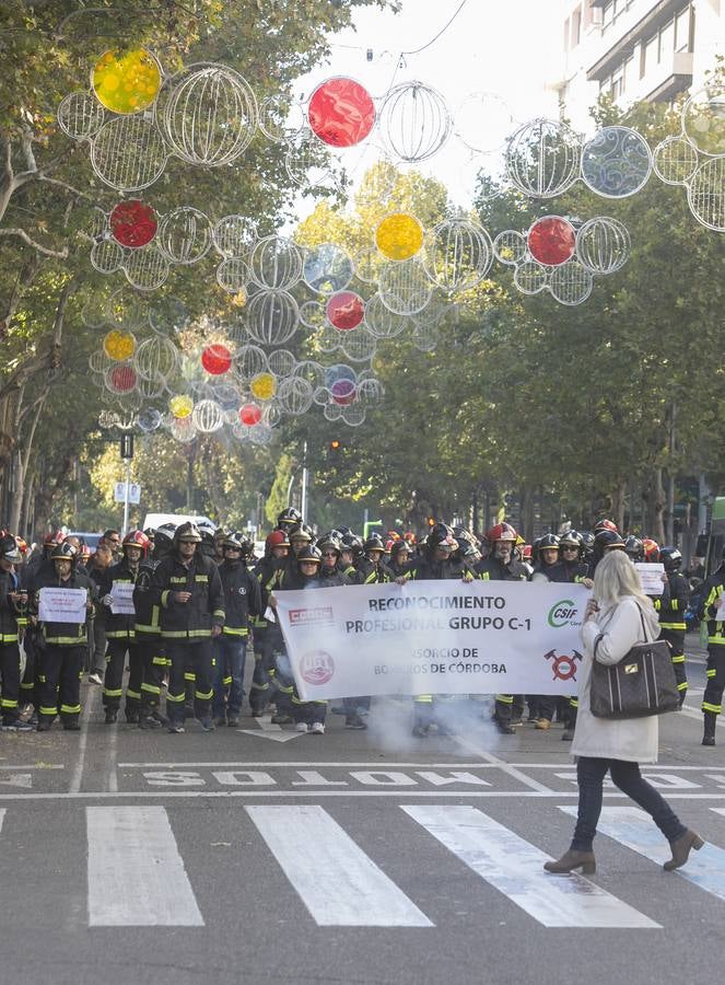 La protesta de los bomberos del Consorcio de Córdoba, en imágenes