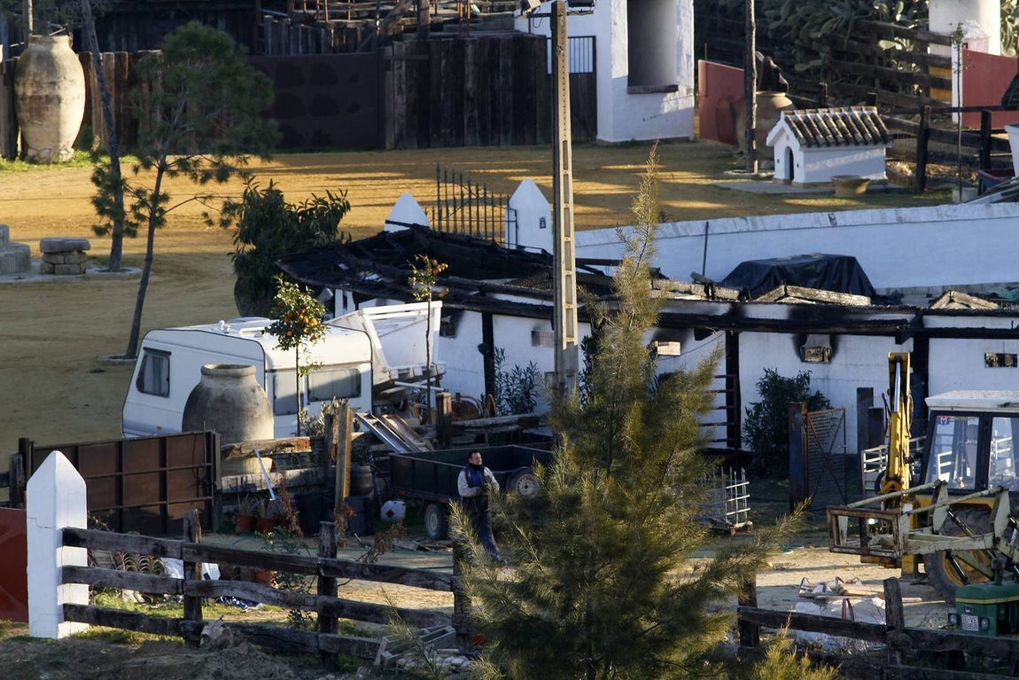 Así ha quedado la finca de Morante de la Puebla tras el incendio