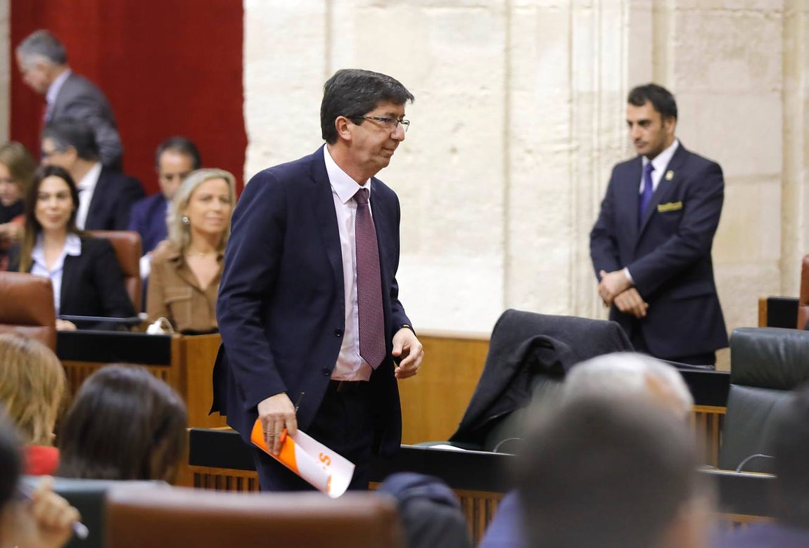 En imágenes, la investidura de Juanma Moreno Bonilla