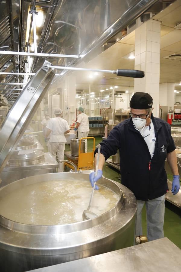 El nuevo tren de lavado de la cocina del Reina Sofía, en imágenes