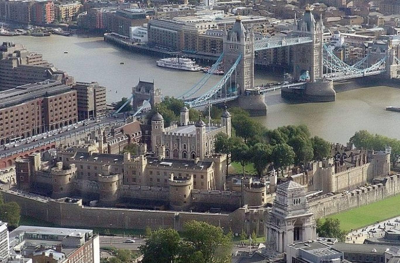 Torre de Londres. 2,8 millones de visitantes al año