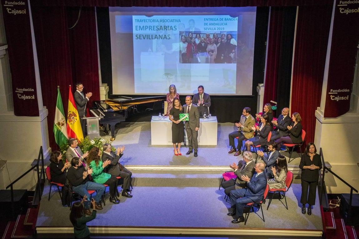 Entrega de Banderas de Andalucía de la provincia de Sevilla
