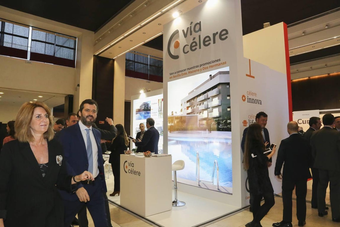 Expositores en el salón inmobiliario Welcome Home Sevilla