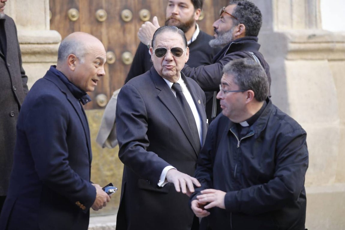 El funeral de Rafa Serna en Santa Cruz, en imágenes