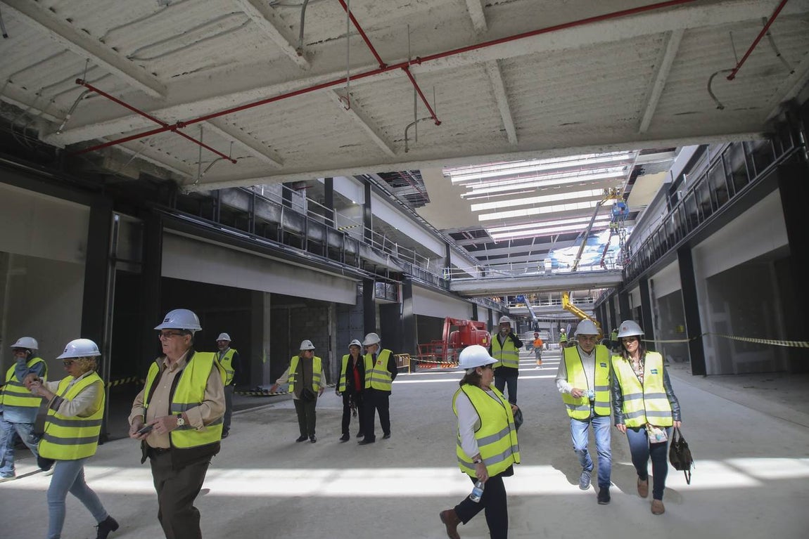 En imágenes, estado actual de las obras del centro comercial Lagoh de Palma Altas