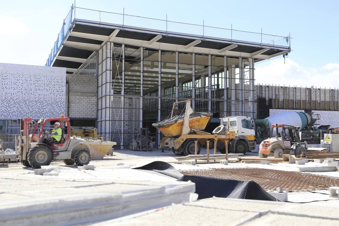 En imágenes, estado actual de las obras del centro comercial Lagoh de Palma Altas