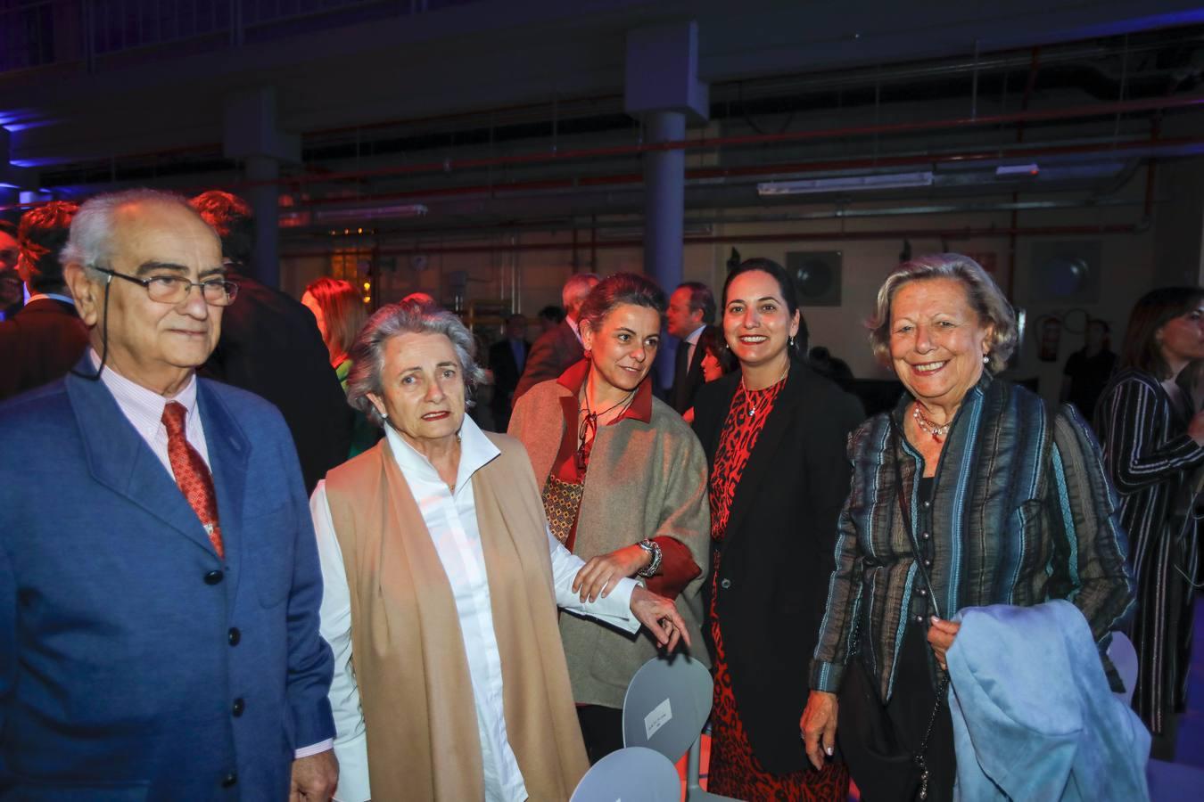 Manuel Jiménez, María Fernández de Castro, María Jiménez, Manuela Carretero y Enriqueta Vila