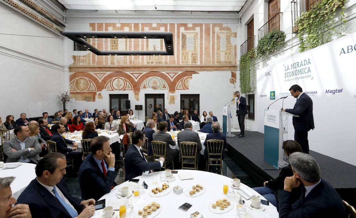 En imágenes, Luis Enríquez en «La Mirada Económica» de ABC Córdoba