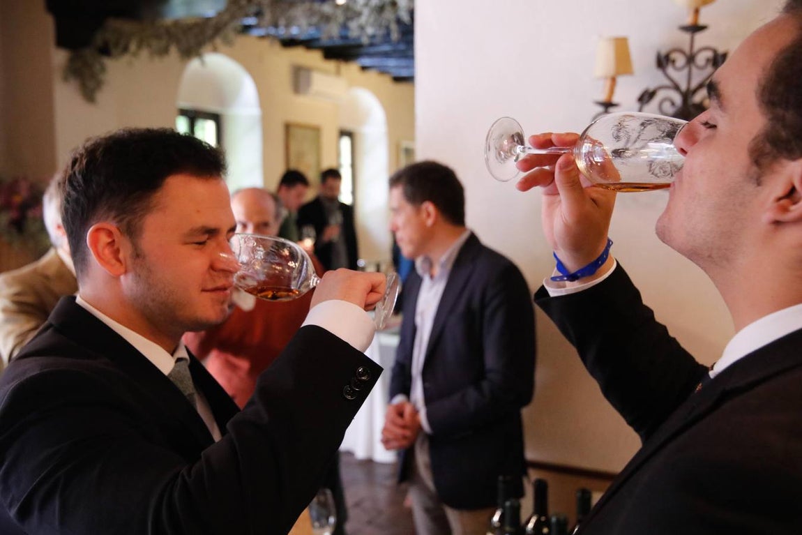 La cata de los mejores vinos de España en Bodegas Campos, en imágenes