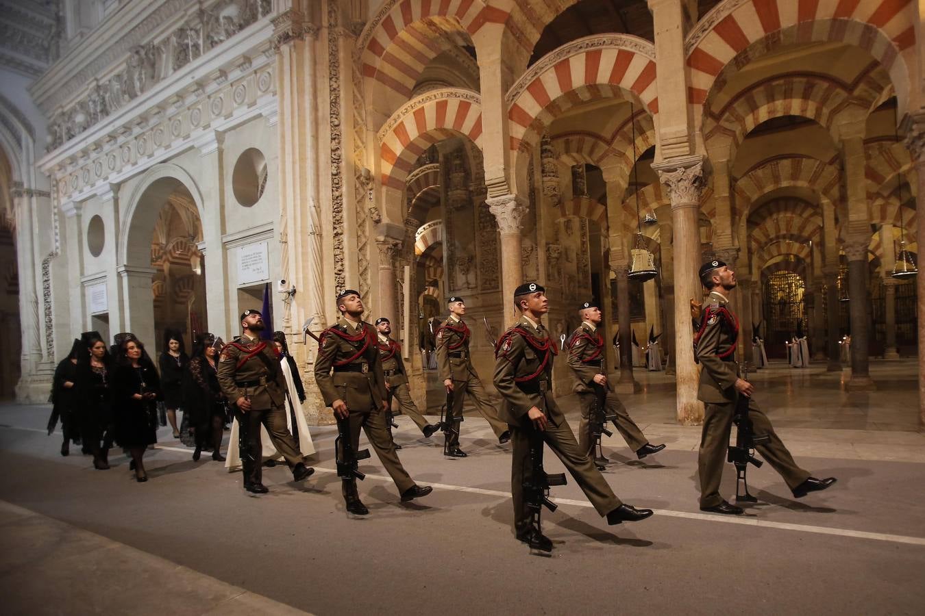 La procesión del Rescatado de Córdoba, en imágenes