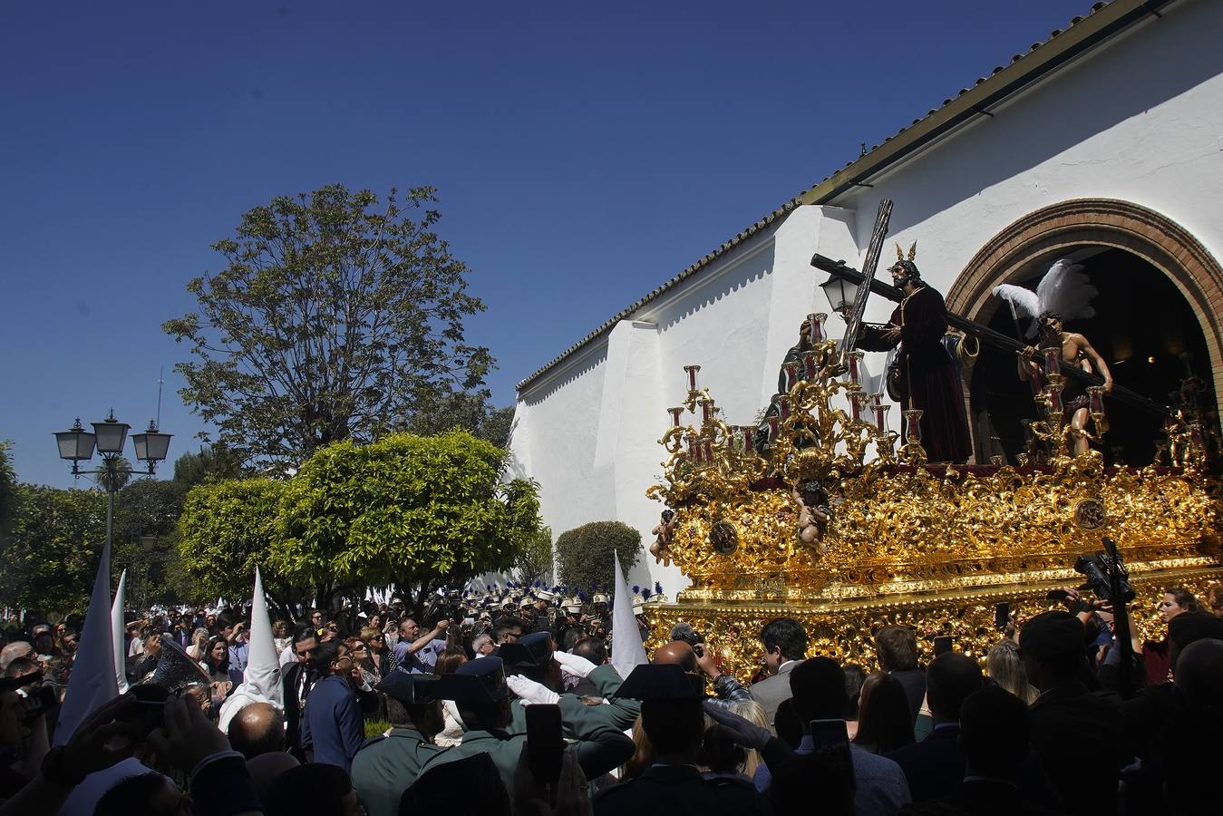 En imágenes, primeros momentos de la procesión de La Paz