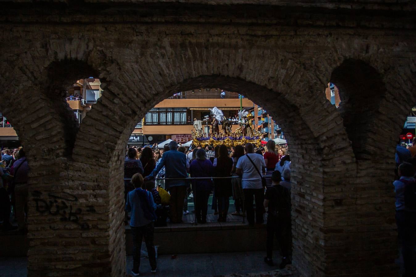 San Benito reluce en su estación de penitencia este Martes Santo