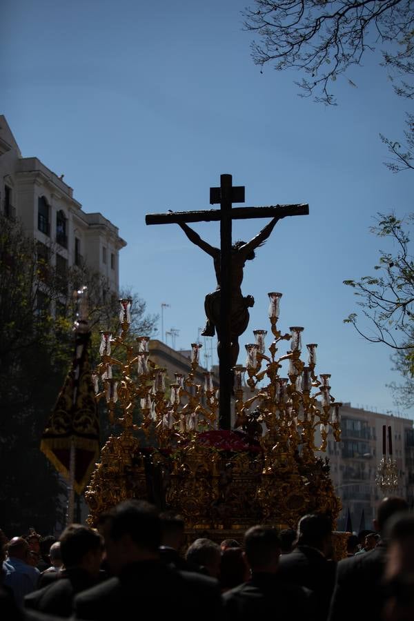 San Benito reluce en su estación de penitencia este Martes Santo
