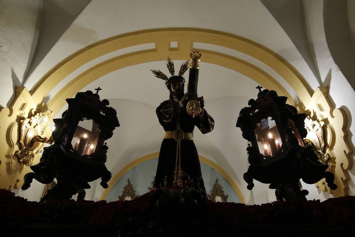 La lluvia de lágrimas en la Pasión por la suspensión, en imágenes