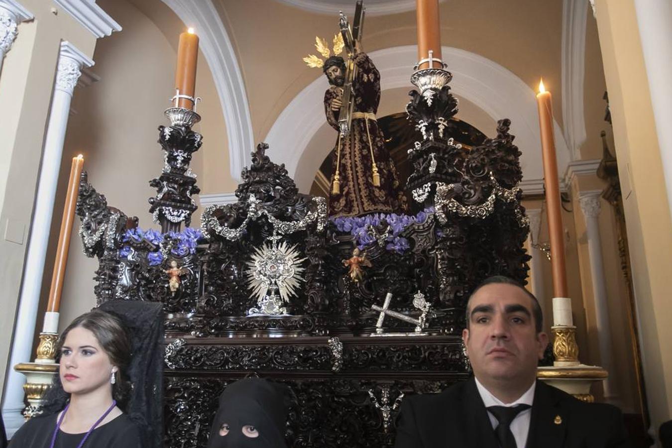 En imágenes, la pena del Nazareno de Córdoba