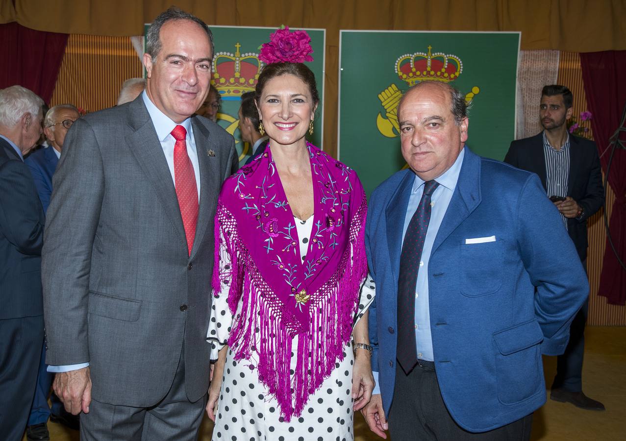 En imágenes, nutrida presencia política en el real de la Feria de Sevilla 2019
