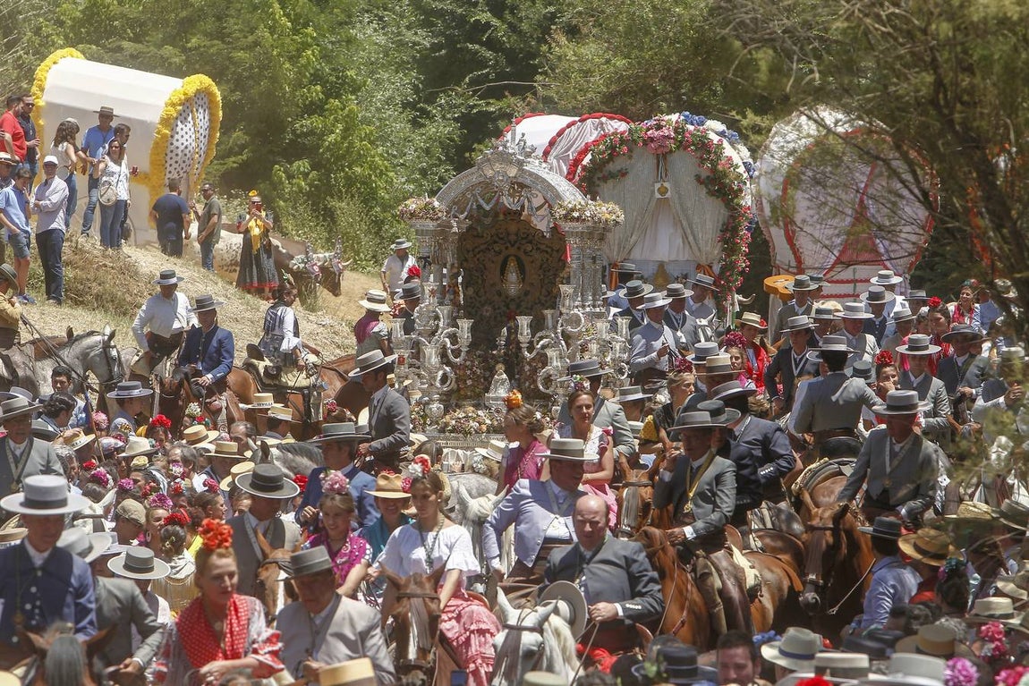 En imágenes, las hermandades de Sevilla, Triana y Sevilla Sur por el Quema (y II)