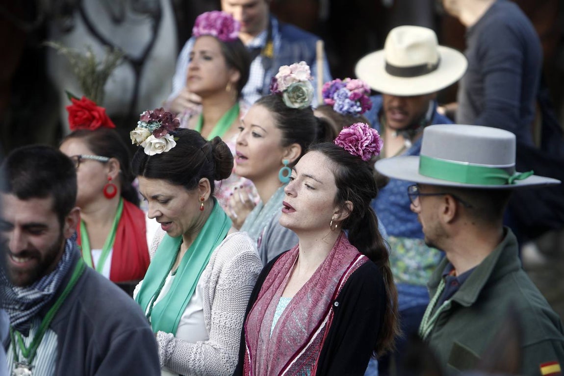 En imágenes, las hermandades de Sevilla, Triana y Sevilla Sur por el Quema (I)