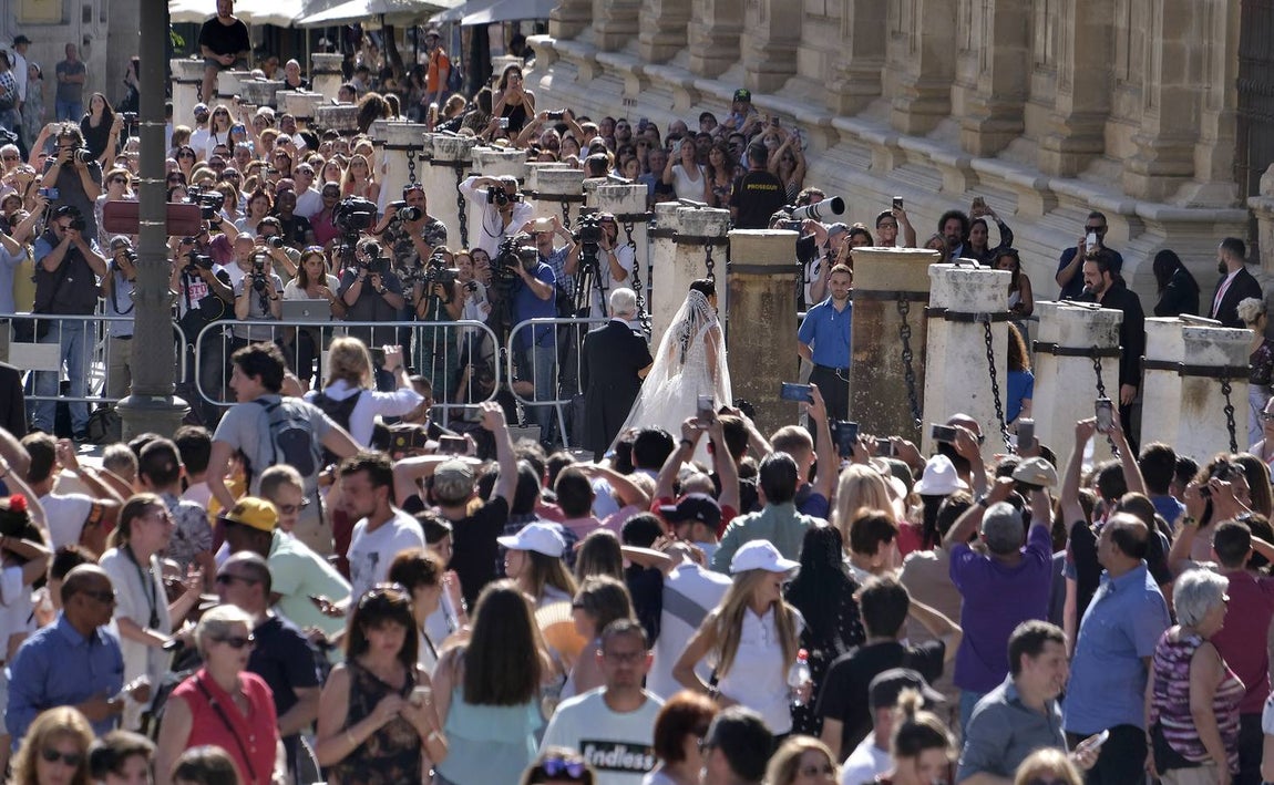En imágenes, las mejores imágenes que dejó el enlace de Ramos y Pilar Rubio