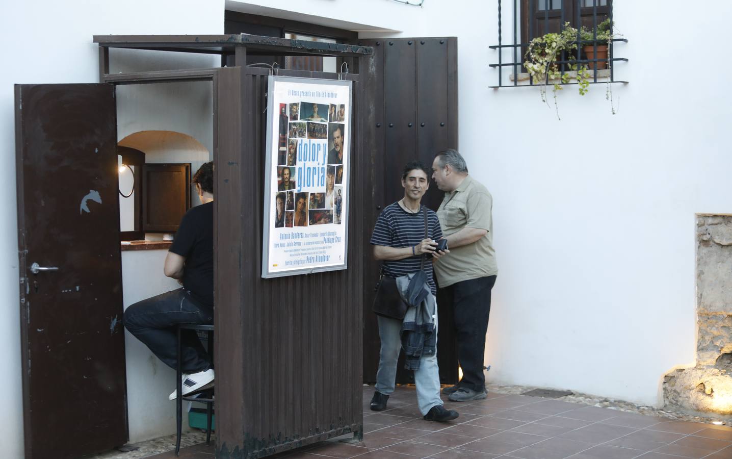 La apertura de los cines de verano en Córdoba, en imágenes