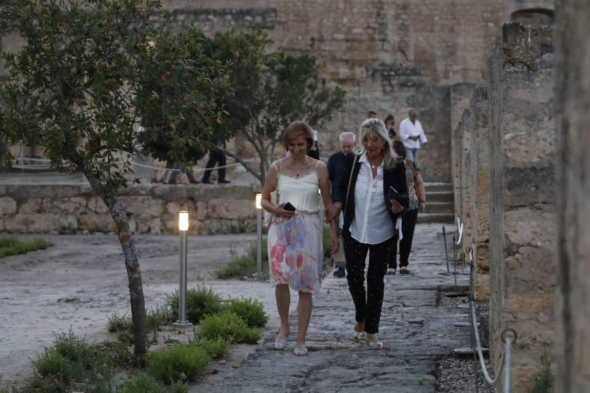 El espectáculo nocturno de Medina Azahara, en imágenes