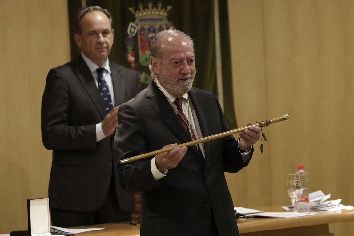 En imágenes, constitución de la Diputación con Villalobos al frente