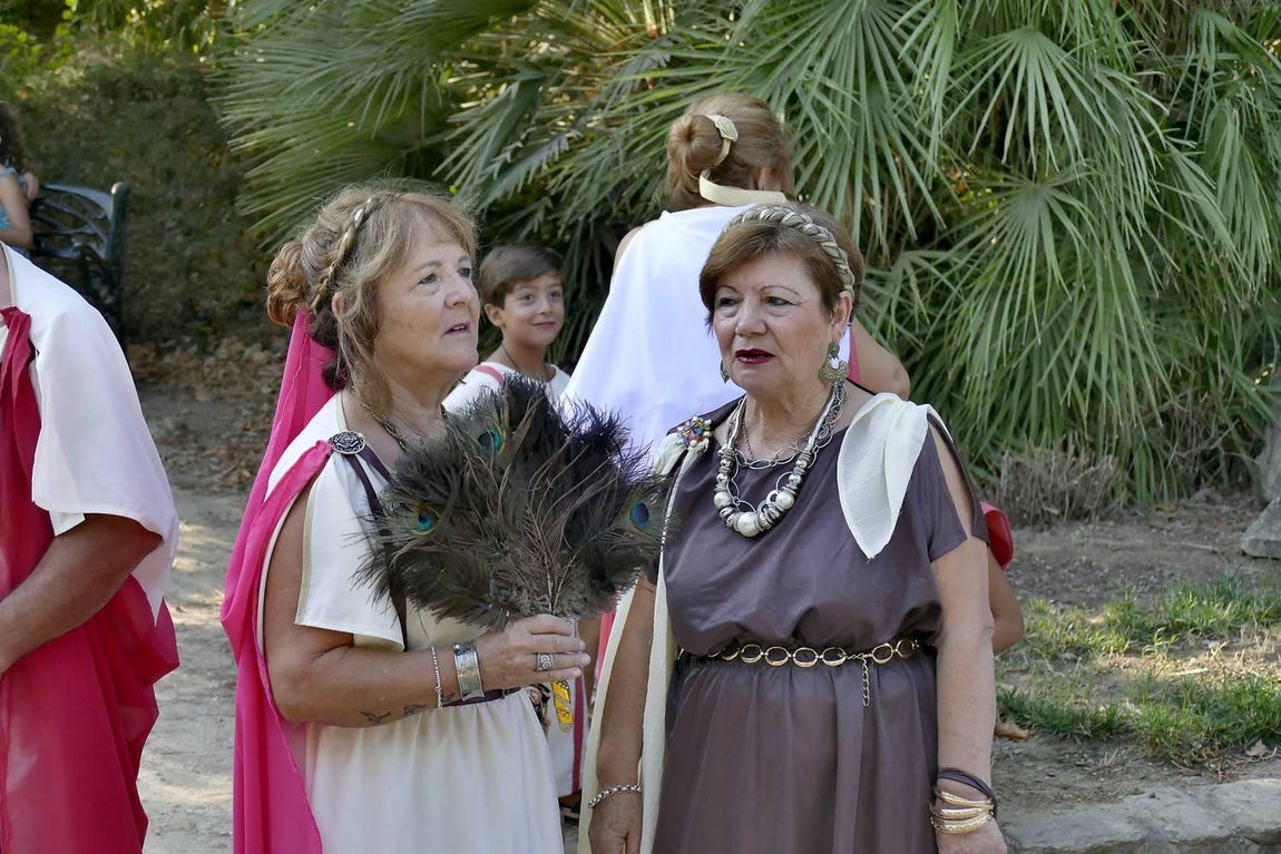 En imágenes, desfile de legionarios por el II Día de la Romanidad en Itálica