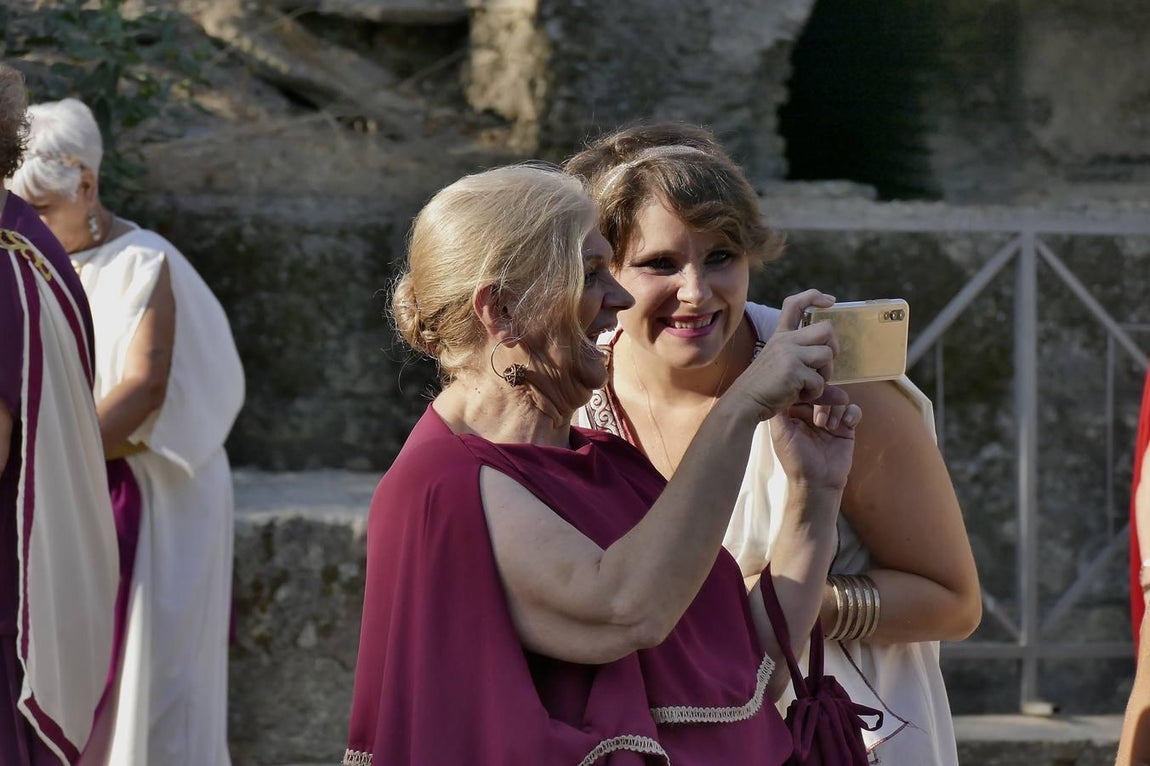 En imágenes, desfile de legionarios por el II Día de la Romanidad en Itálica