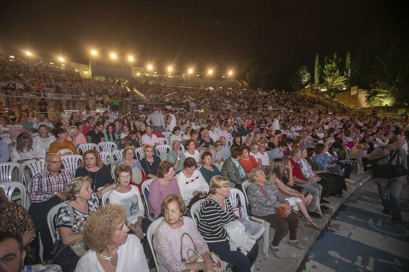 El concierto de Raphael en Córdoba