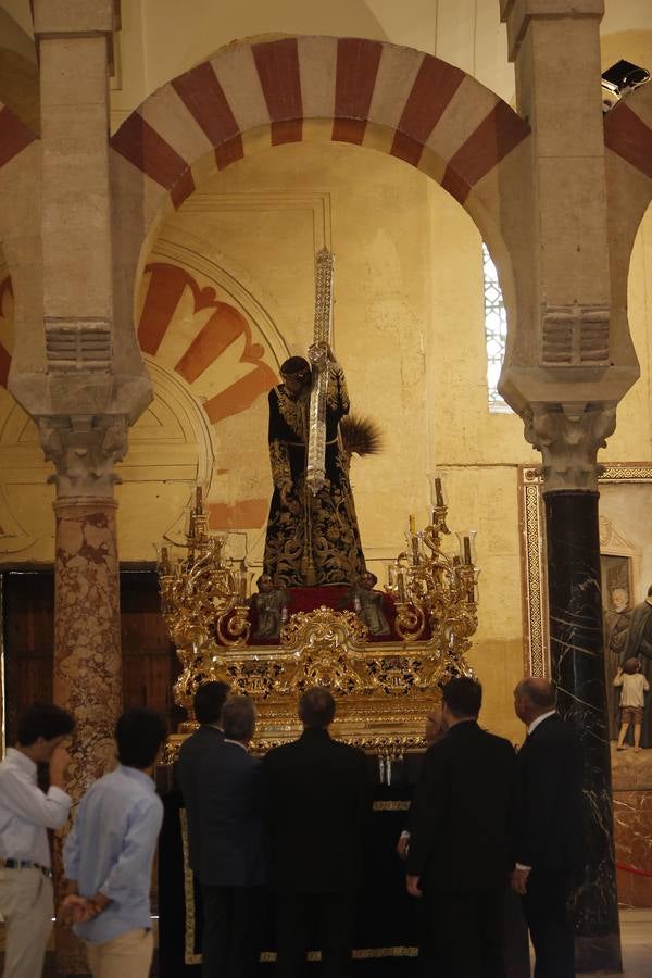 La magna exposición de Córdoba «Por tu Cruz redimiste el mundo», en imágenes
