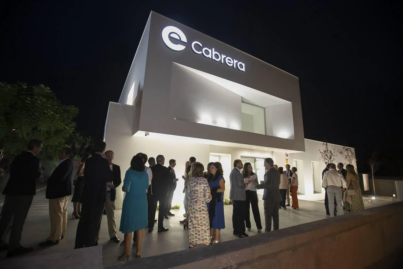 La nueva clínica del doctor Emilio Cabrera en Córdoba, en imágenes