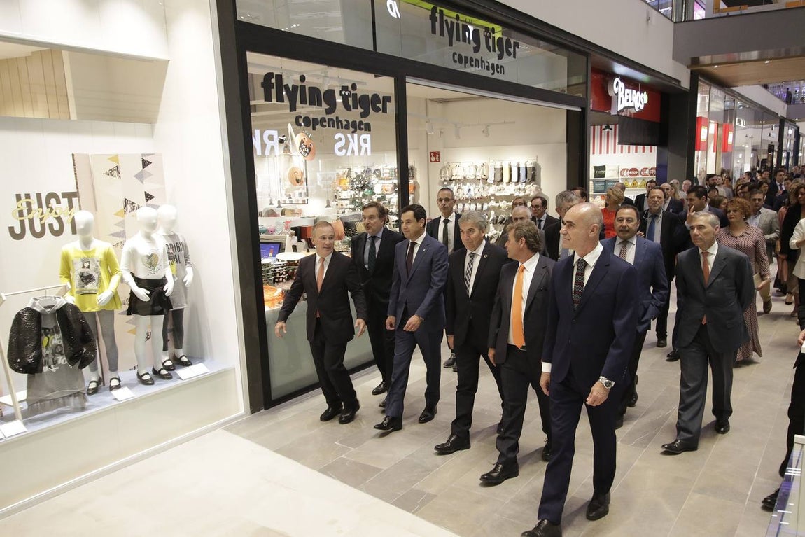 Inauguración del centro comercial Lagoh, en imágenes