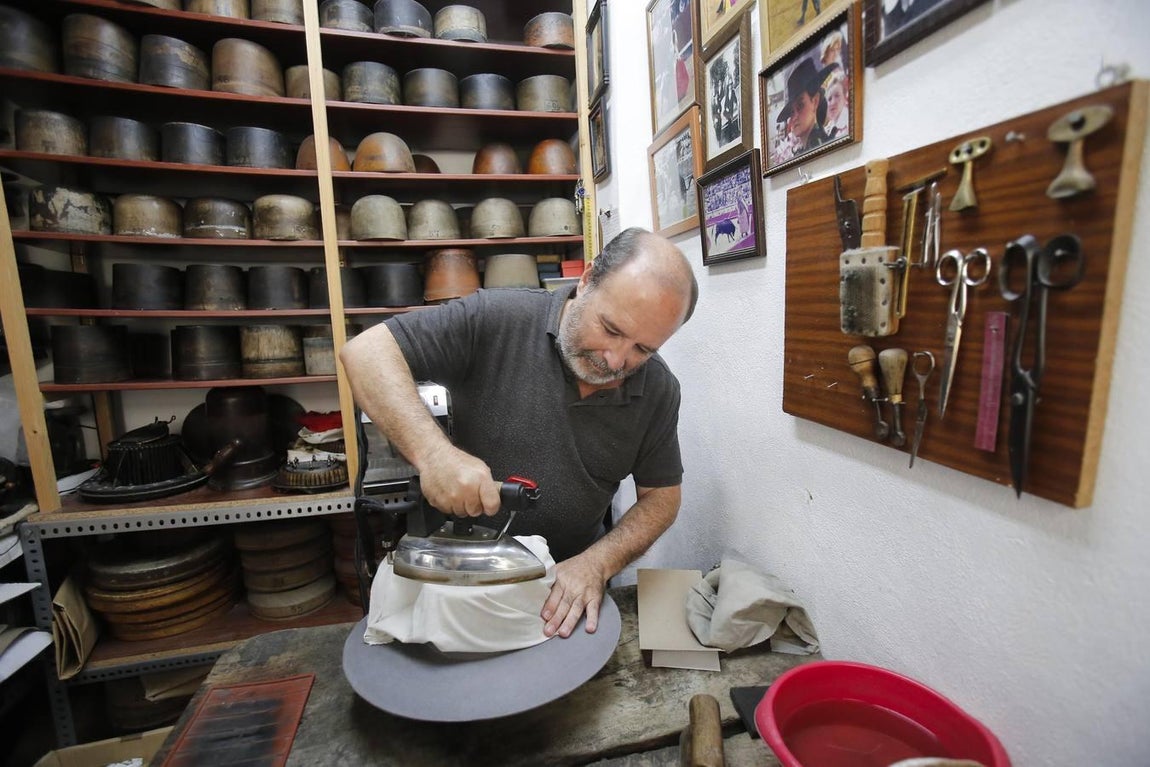 El trabajo de los artesanos de Córdoba, en imágenes